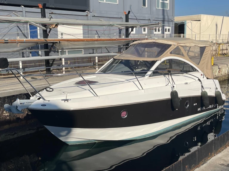 Hire Motorboat with or without skipper Bénéteau Mandelieu-la-Napoule