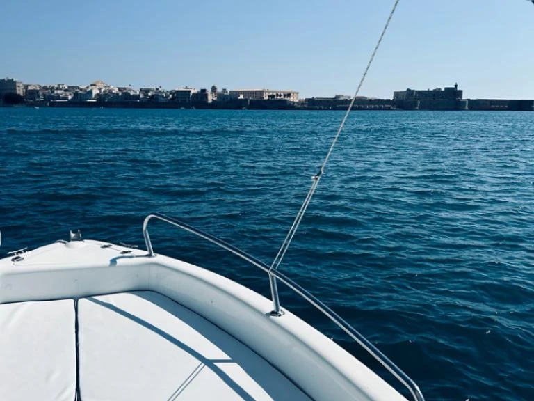 Hire a Allegra Boats Open 510 Siracusa