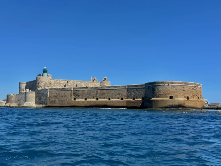 Yacht hire Siracusa cheap Open 510