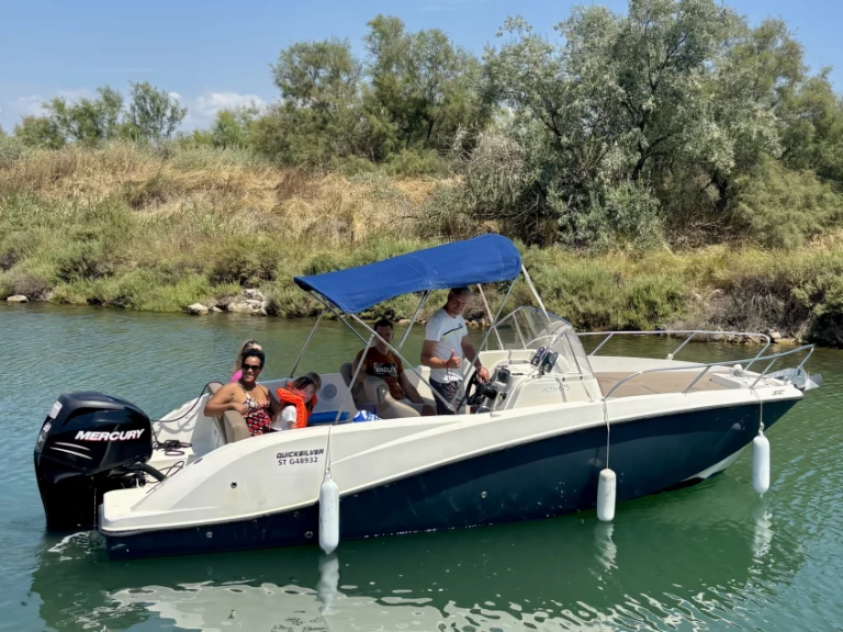 Motorboat hire in Carnon-Plage - Quicksilver Activ 675 Sundeck