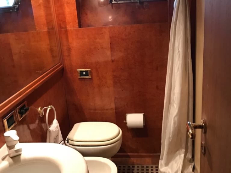 Yacht charter Olbia - Cantieri Pegasus 80 on SamBoat