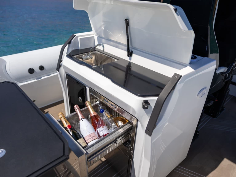 Yacht charter Heraklion -  Olympic 40SR on SamBoat