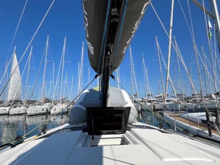 Hire a Dufour Dufour 41 Performance Biograd na Moru
