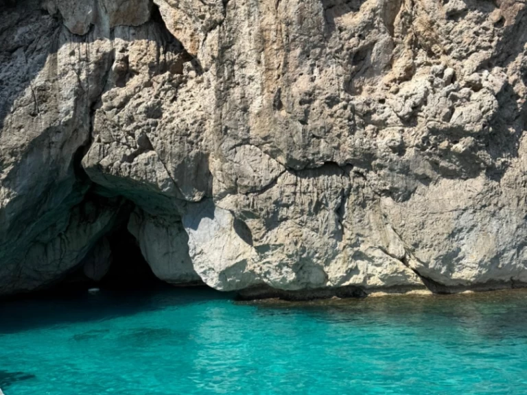 Yacht hire Can Picafort cheap 35