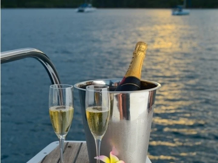 Hire a Ferretti Craft Open 42 Palermo