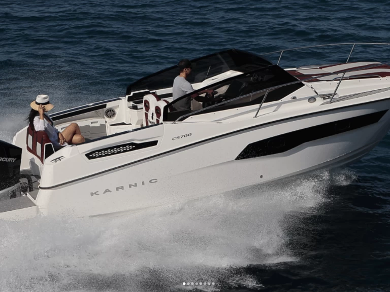 Yacht charter Sant Antoni de Portmany - Karnic 700 HT on SamBoat