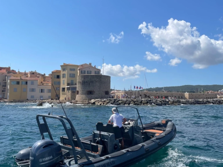 Yacht hire Port Grimaud cheap HIGHFIELD 700