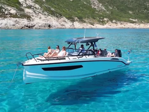 Motorboat to hire Cannes at the best price