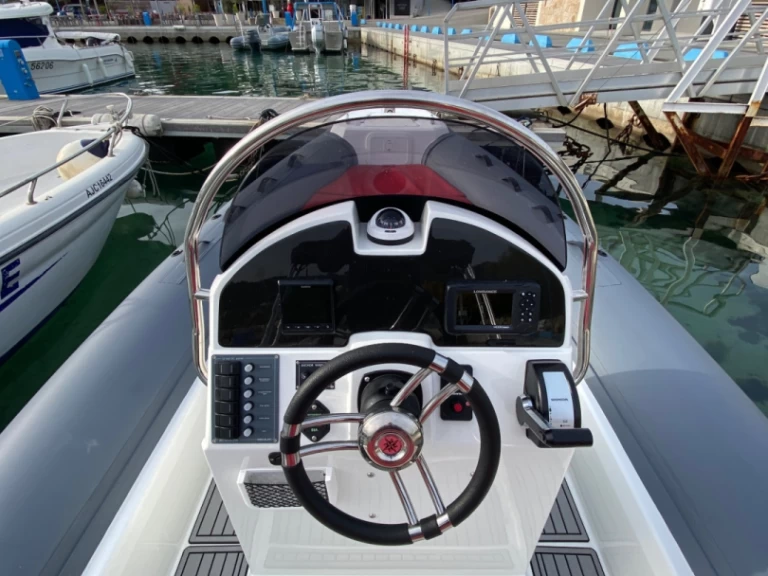 Hire RIB with or without skipper Fanale marine  Porto Pollo