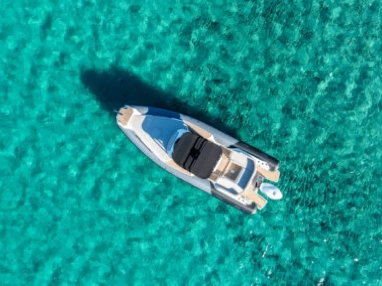 Hire RIB with or without skipper Fanale marine  Porto Pollo