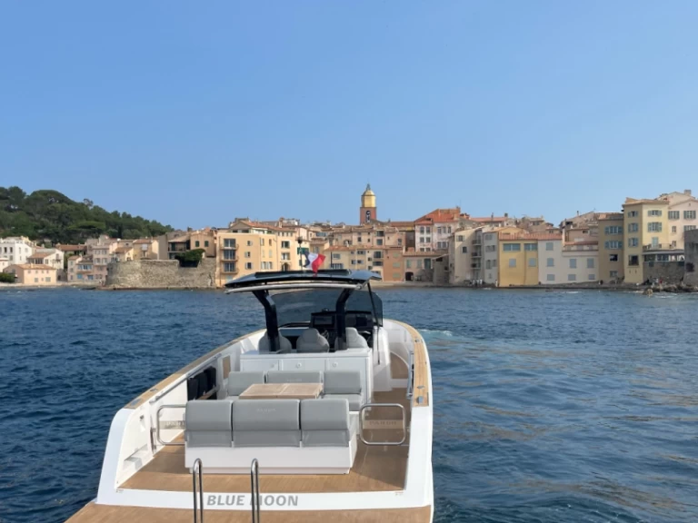 Pardo Yachts Pardo 38 charter bareboat or skippered in  Port Grimaud
