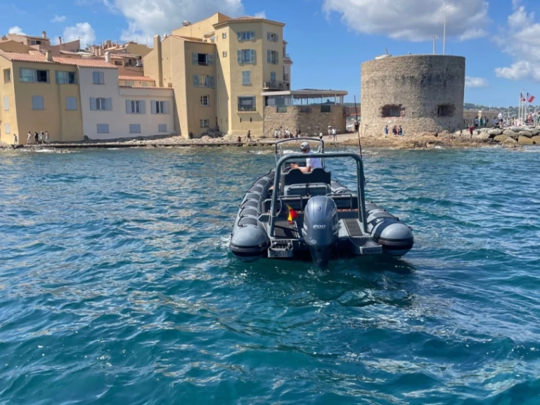 RIB to hire Port Grimaud at the best price