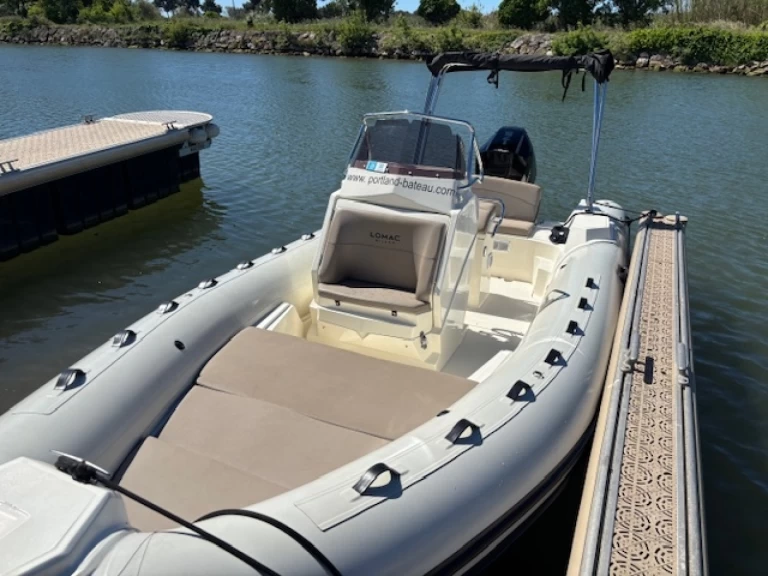 Charter a Lomac Lomac 660 IN in Hyères on Samboat