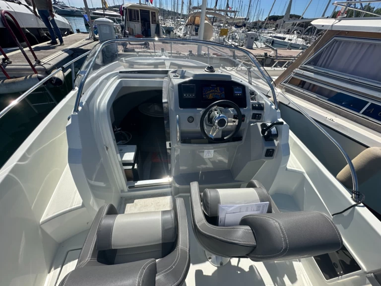 Jeanneau Cap Camarat 7.5 WA Serie 2 charter bareboat or skippered in  Cogolin