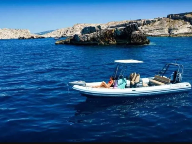 Hire RIB with or without skipper Highfield Cogolin