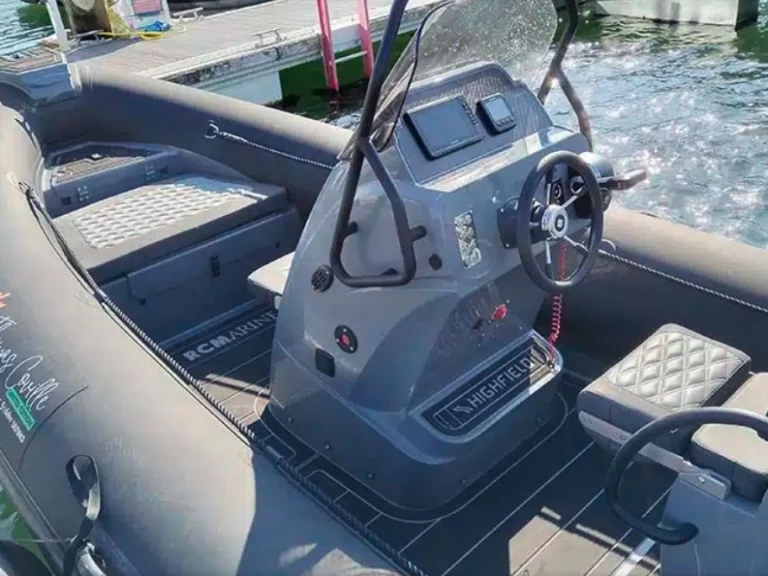 RIB hire in Cogolin - Highfield 700 THOMAS COVILLE