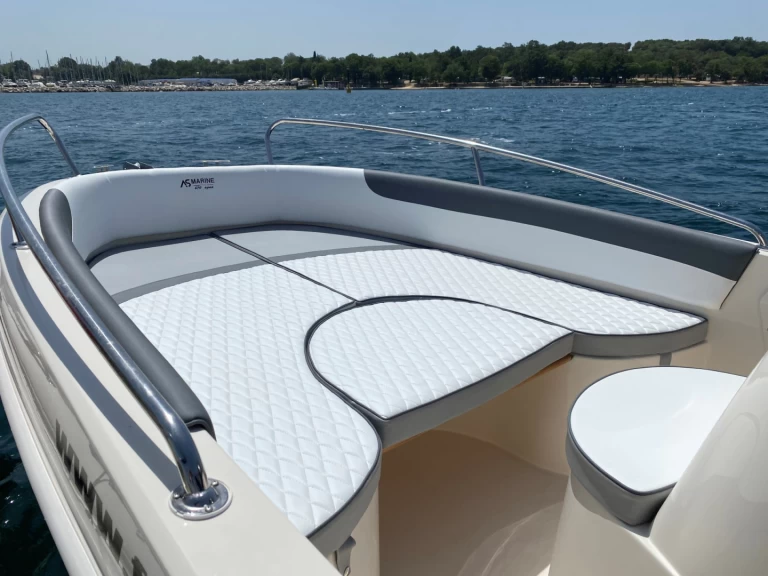 Yacht charter Funtana-Fontane - Eolo Eolo 570 Open on SamBoat