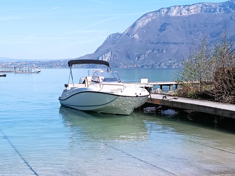 Yacht hire Aix-les-Bains cheap Activ 605 Open