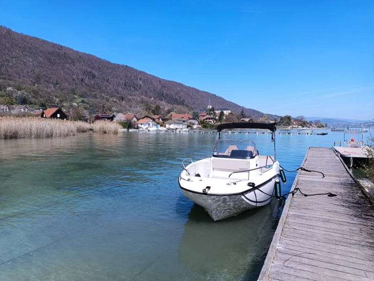Yacht hire Aix-les-Bains cheap Activ 605 Open