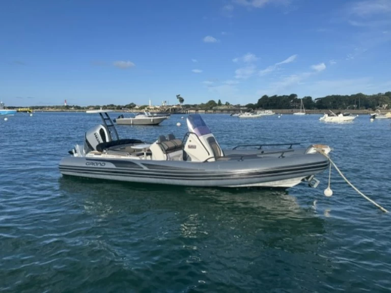 Yacht hire Bélisaire cheap G680