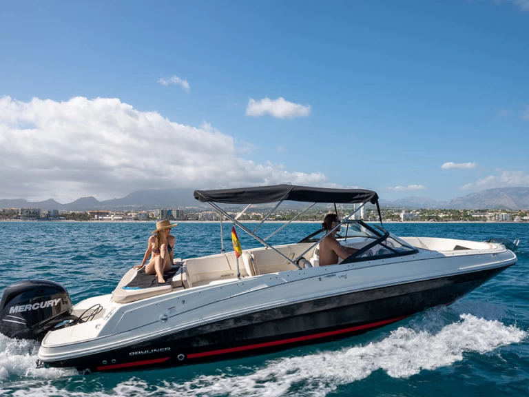 Hire Motorboat with or without skipper Bayliner Altea