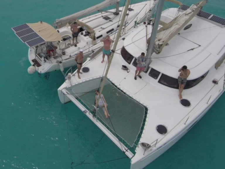 Hire Catamaran with or without skipper Fountaine Pajot Porto Montenegro