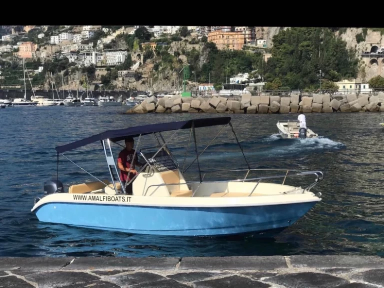 Yacht hire Amalfi cheap en21