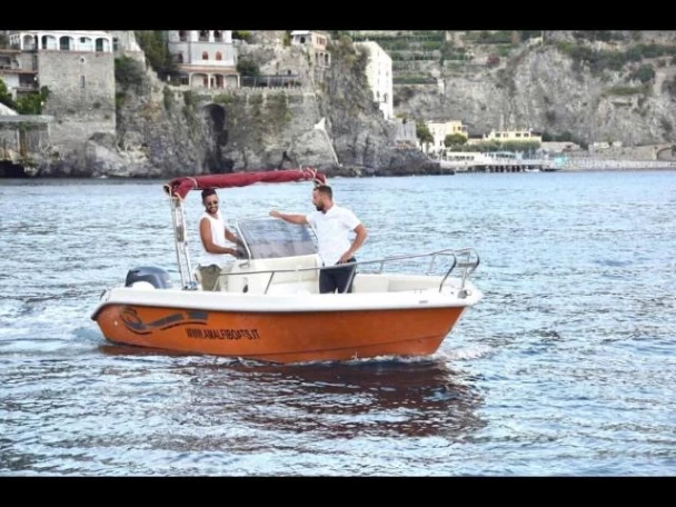 Hire Motorboat with or without skipper Terminal Boat Amalfi
