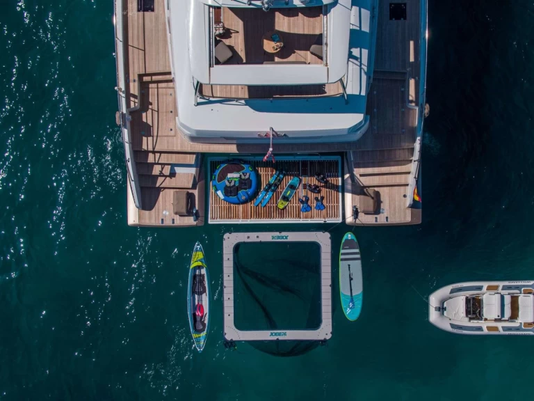 Hire Luxury Yacht with or without skipper Lagoon Palma de Mallorca