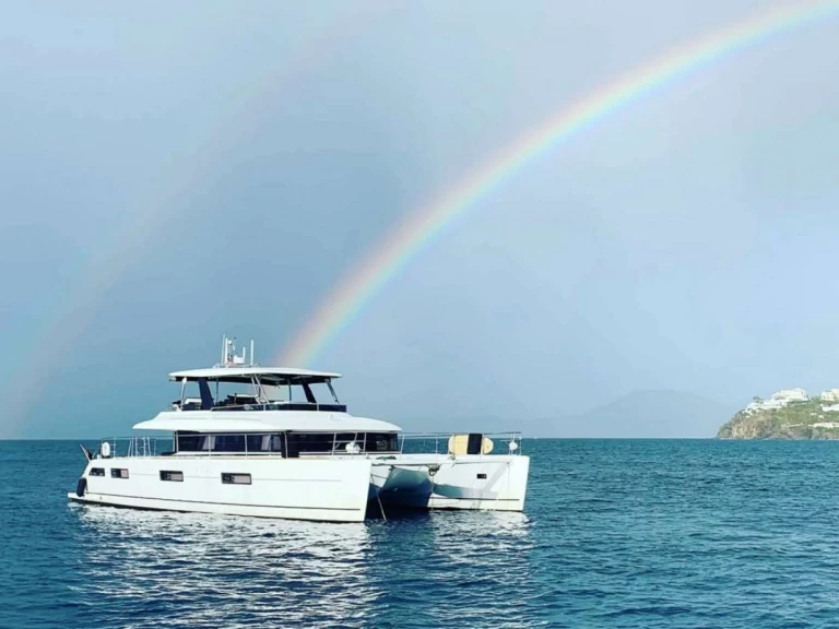 Luxury Yacht hire in Greece - Lagoon CUTE LITTLE CAT