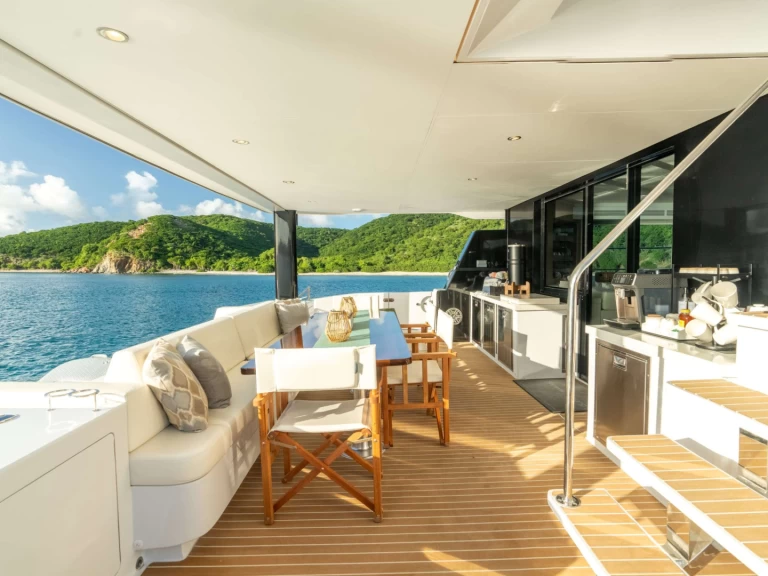 Luxury Yacht hire in British Virgin Islands (BVI) - Two Oceans FOREVER YOUNG