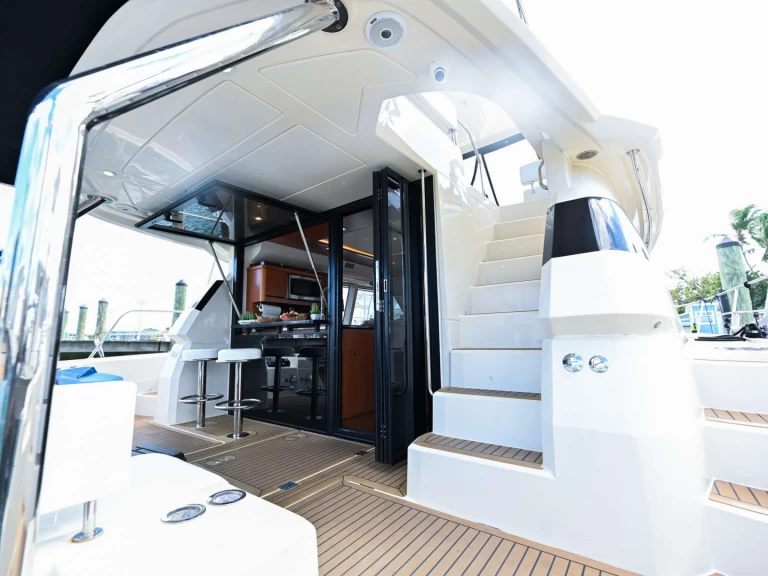 Yacht charter Bahamas - Aquila Beach Boomer I on SamBoat