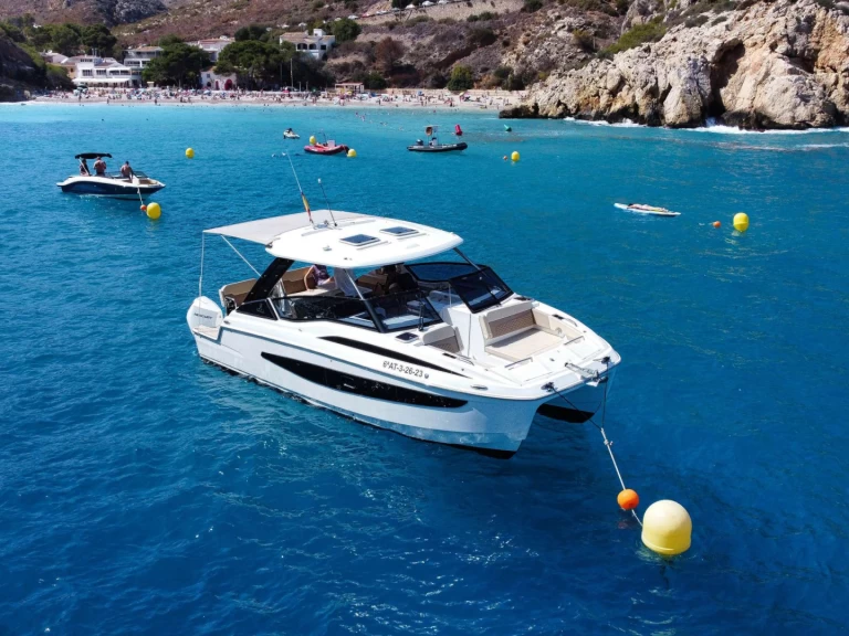 Hire Luxury Yacht with or without skipper Aquila Ibiza