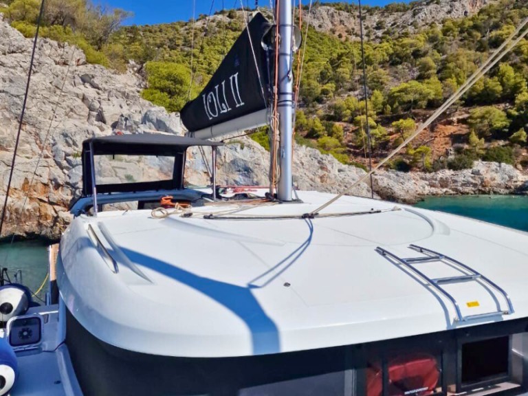 Hire a Lagoon Lagoon 40 Alimos