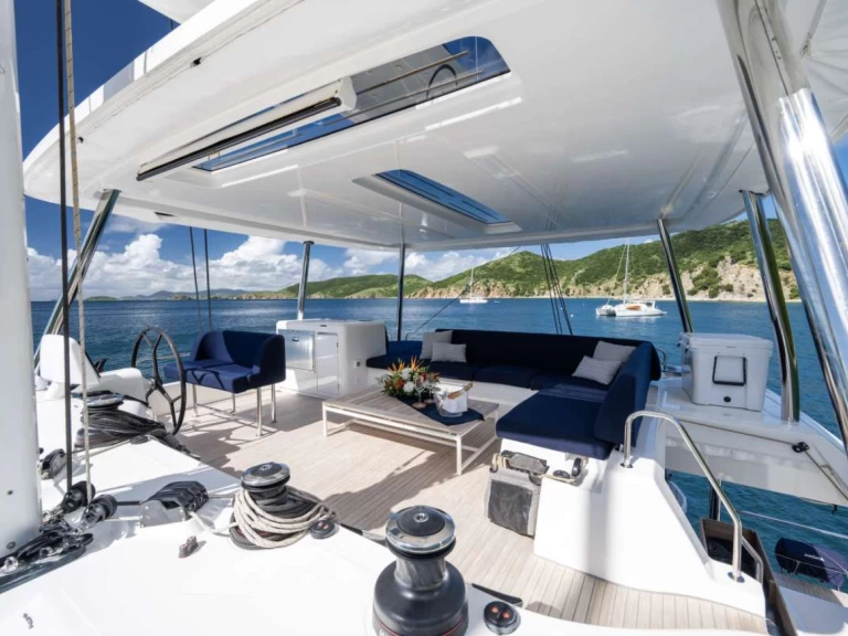 Yacht charter Tortola - Lagoon GULLWING  on SamBoat