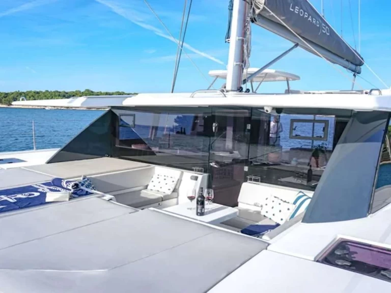 Yacht hire British Virgin Islands (BVI) cheap LIVIN