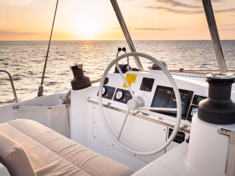 Bali MAH NA MAH NA charter bareboat or skippered in  U.S. Virgin Islands