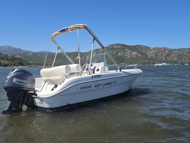 Motorboat hire in Saint-Florent - Sessa Marine Key Largo 17