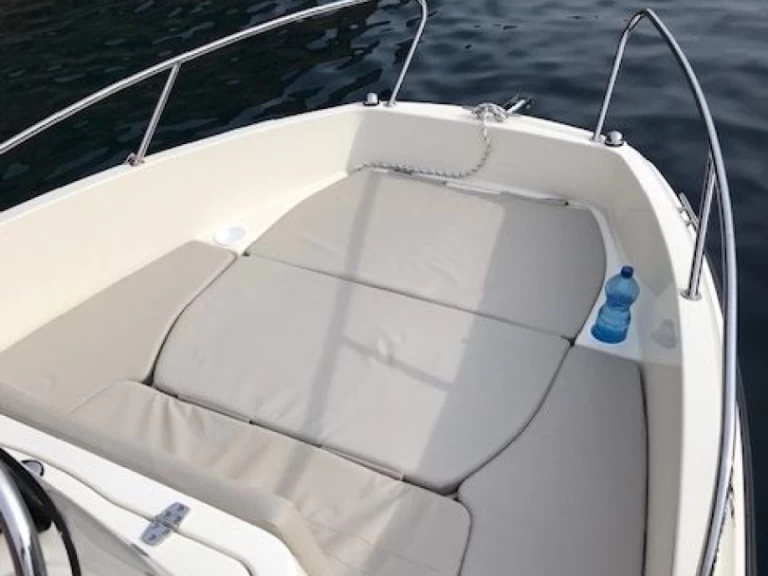 Hire Motorboat with or without skipper Quicksilver La Ciotat