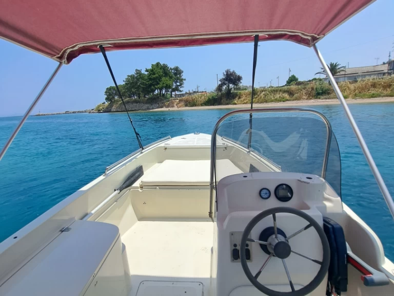 Yacht charter Nea Potidaia - Karel 4,90 on SamBoat
