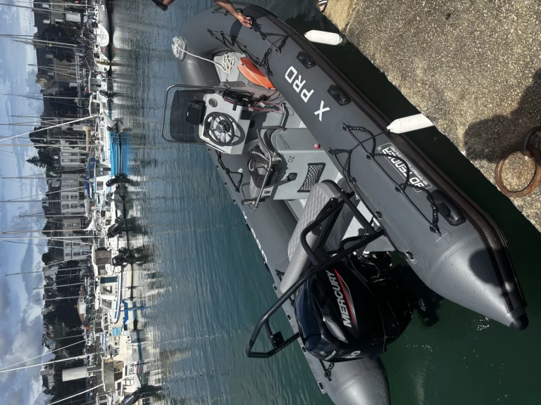 3D Tender 3D Tender 535 charter bareboat or skippered in  Sanary-sur-Mer