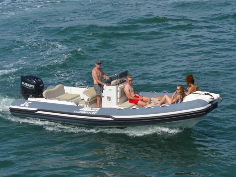 RIB hire in Arradon - Joker Boat JOKER 22