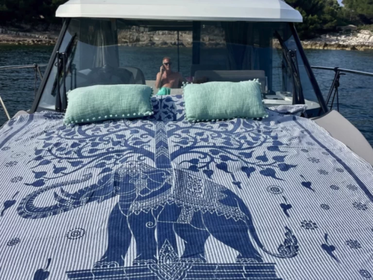 Hire a Jeanneau Merry Fisher 895 Cruiser Mandelieu-la-Napoule