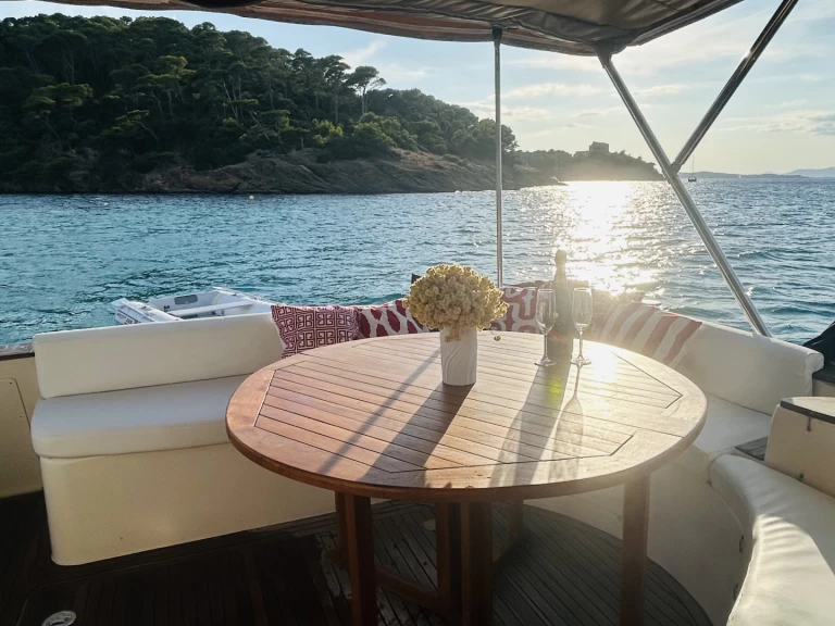 Yacht hire Bormes-les-Mimosas cheap Mystic 39