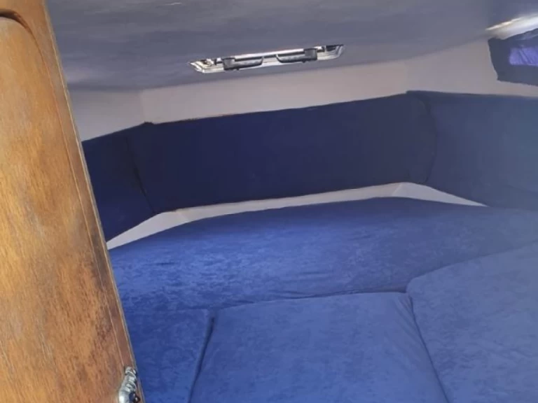 Yacht hire Venice cheap Bahia 20