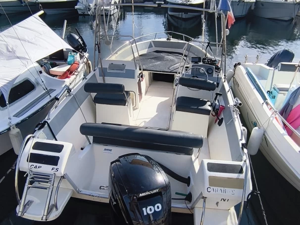 Charter a Ultramar OPEN 570 in Antibes on Samboat