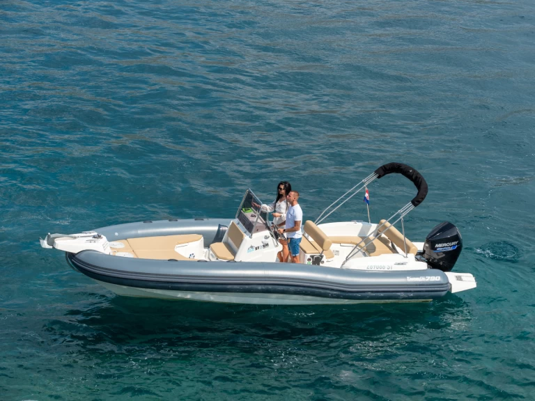 Motorboat hire in Trogir - Marlin Boat MARLIN 790 DYNAMIC
