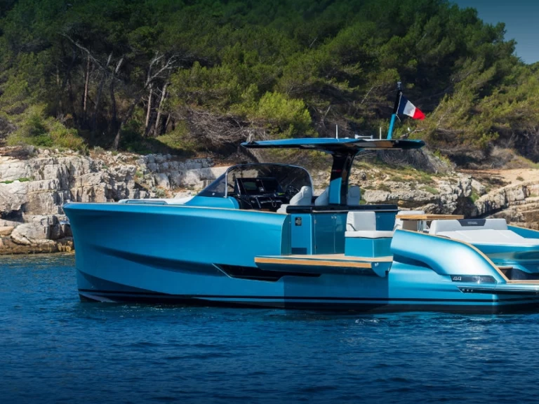 Motorboat hire in Split - Solaris Solaris Power 44