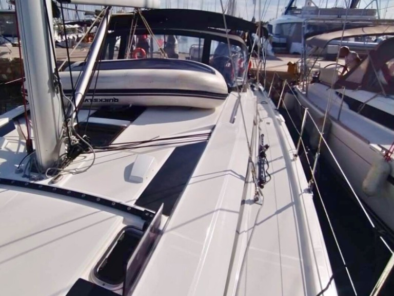 Yacht charter Alimos - Bénéteau Oceanis 46.1 on SamBoat