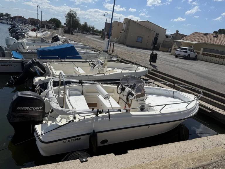 Yacht hire Pérols cheap Millennium 18.20